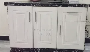 Used Kitchen Storage Cabinet – 1.20m – Good Condition