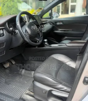Toyota C-HR 2020 Gray