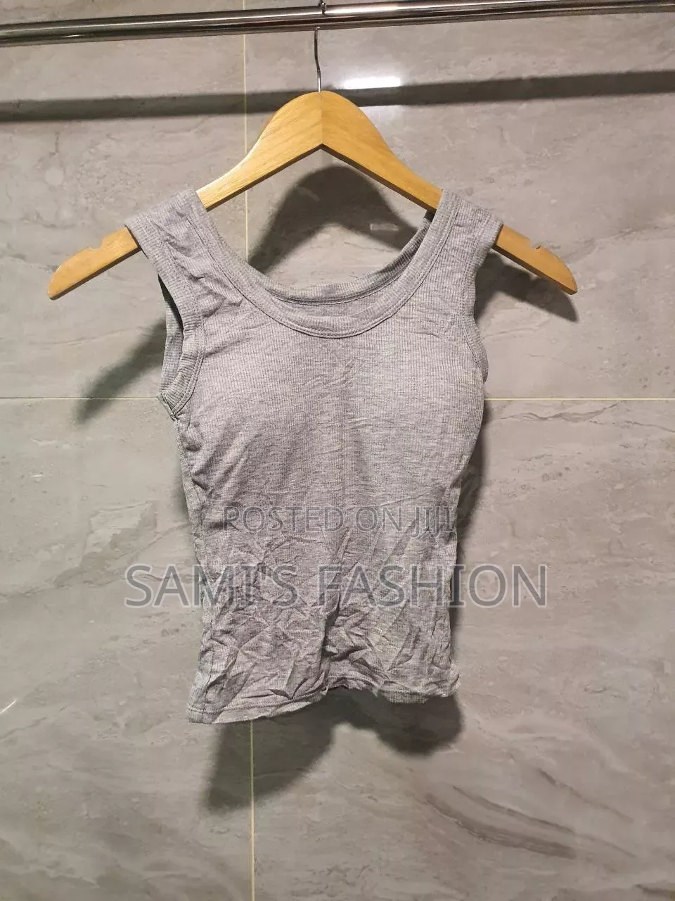 Sleeve Less Top