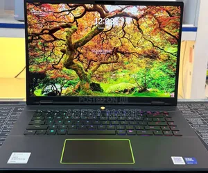 New Laptop Alienware M16 R2 16GB Intel Core Ultra 9 SSD 1T
