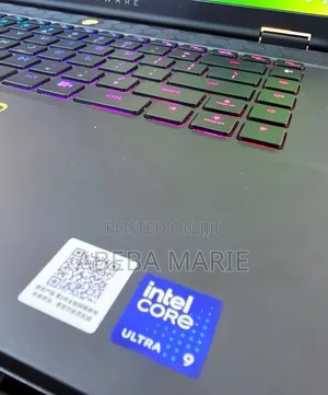 New Laptop Alienware M16 R2 16GB Intel Core Ultra 9 SSD 1T