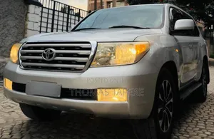 Toyota Land Cruiser 2009 Silver