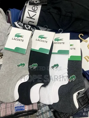 የላኮስት (Lacoste) አጫጭር ካልሲዎች