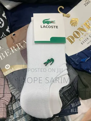 የላኮስት (Lacoste) አጫጭር ካልሲዎች