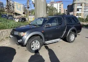Mitsubishi L200 2006 Black
