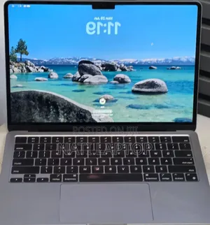 New Laptop Apple MacBook Air 2022 M2 8GB Apple M2 SSD 256GB