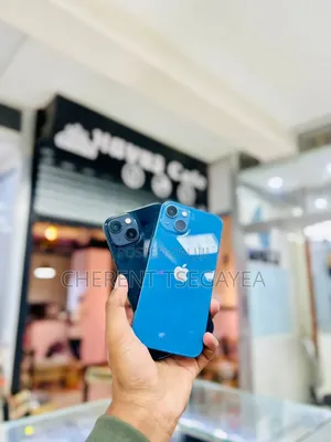 Apple iPhone 13 128 GB
