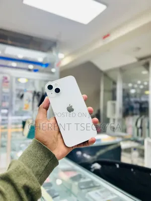 Apple iPhone 13 128 GB