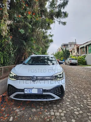Volkswagen ID.6 2024 White