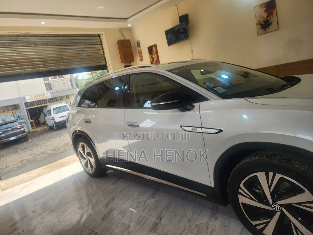 Volkswagen ID.6 2024 White