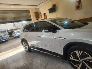 Volkswagen ID.6 2024 White