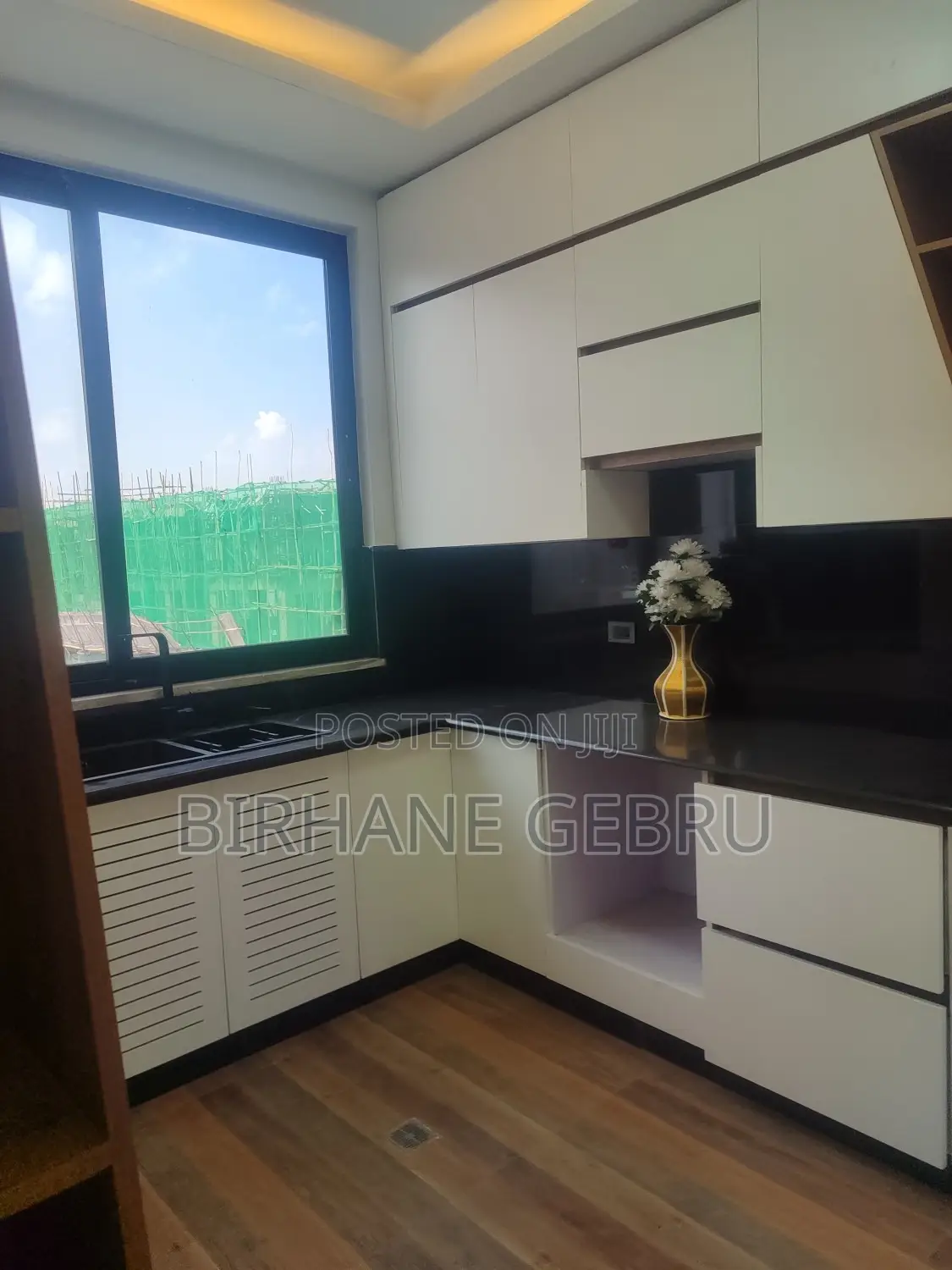 3bdrm Apartment in Luxury Apartiment, Bole for sale