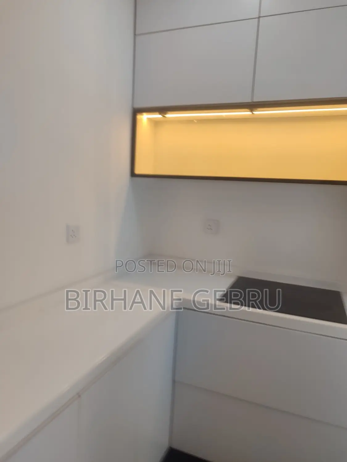 3bdrm Apartment in Luxury Apartiment, Bole for rent