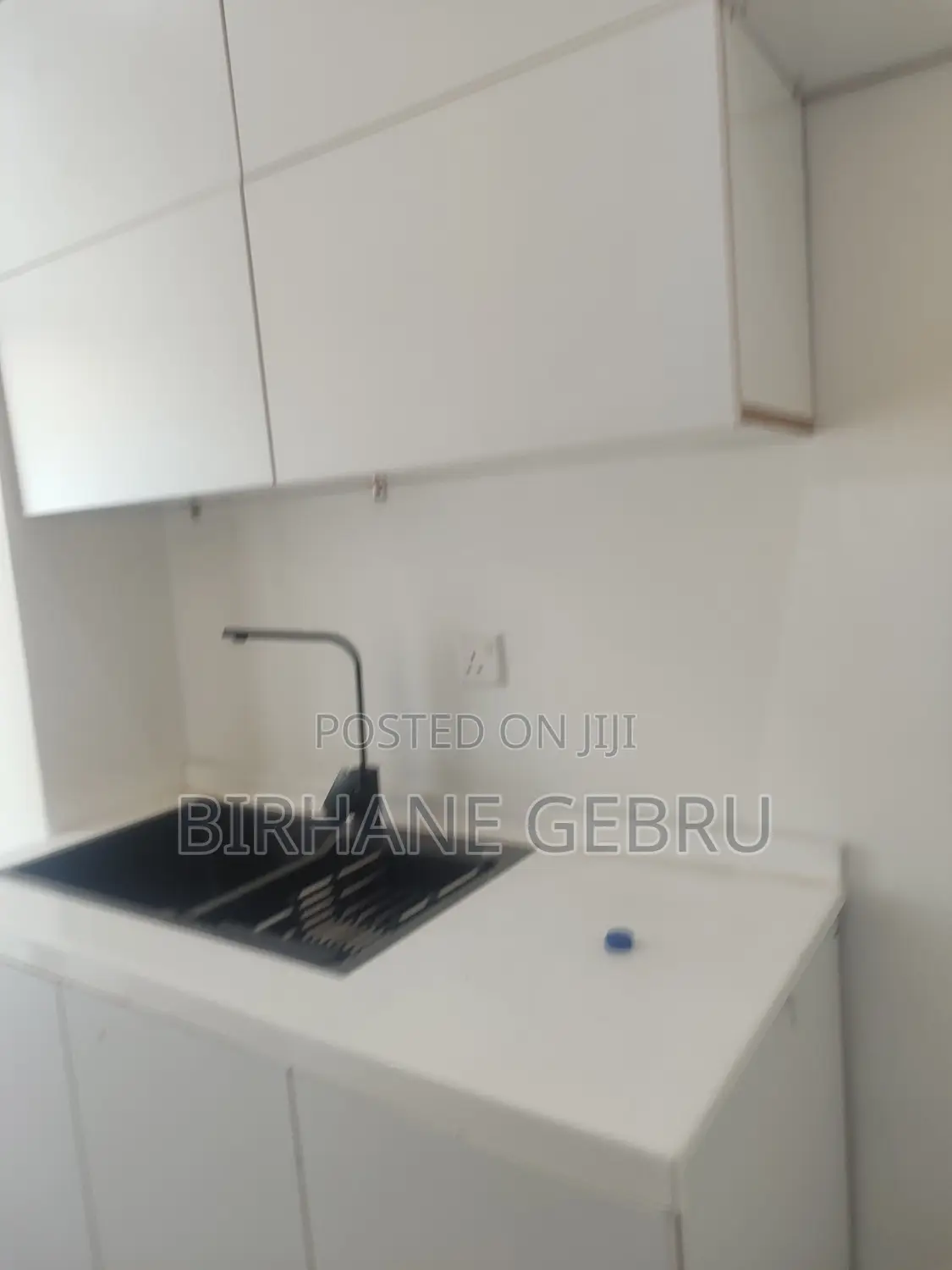 3bdrm Apartment in Luxury Apartiment, Bole for rent