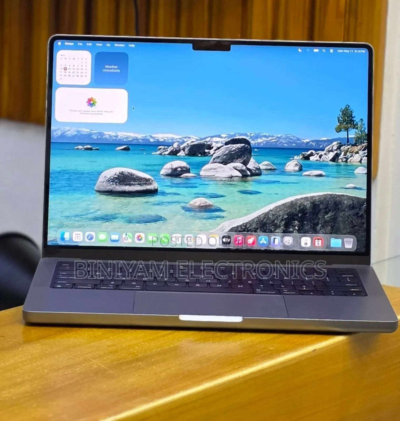 New Laptop Apple MacBook Pro 16GB Apple M1 Pro SSD 512GB