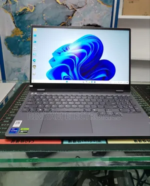 New Lenovo Legion Y7000P IRX9 Gaming Laptop 24GB Intel Core i7 SSD 1T