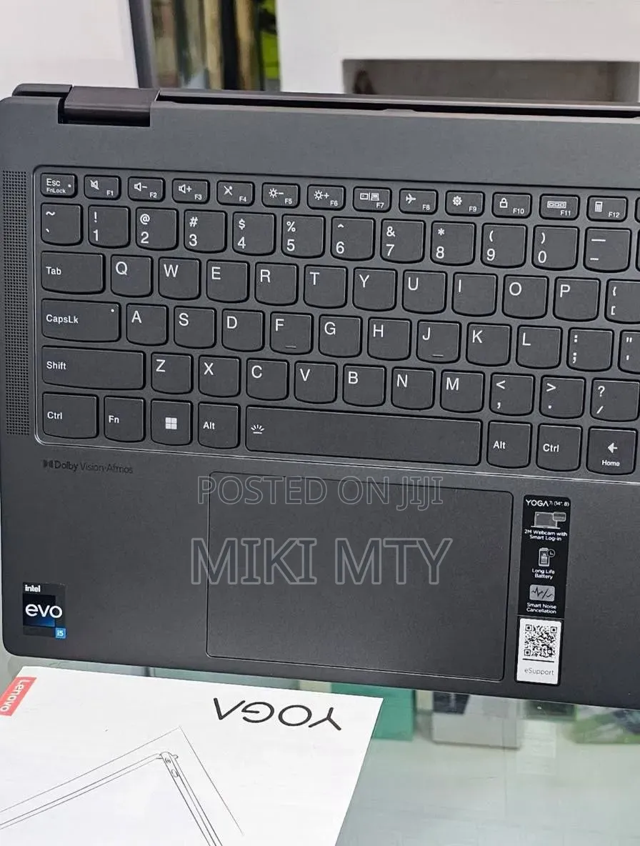New Laptop Lenovo Yoga 7i 16GB Intel Core i5 SSD 512GB