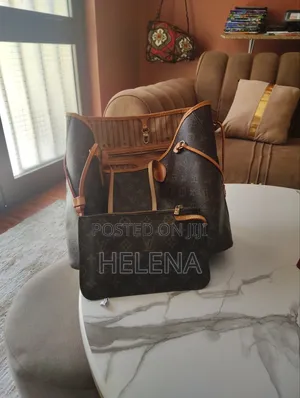 Original Louis Vuitton Never Full Purse