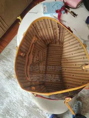 Original Louis Vuitton Never Full Purse