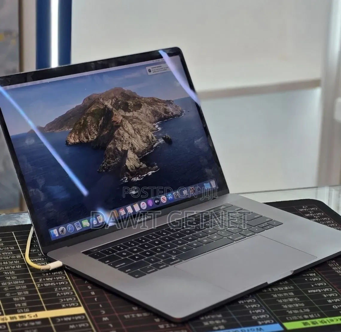 New Laptop Apple MacBook Pro 2021 M1 32GB Intel Core i7 SSD 1T