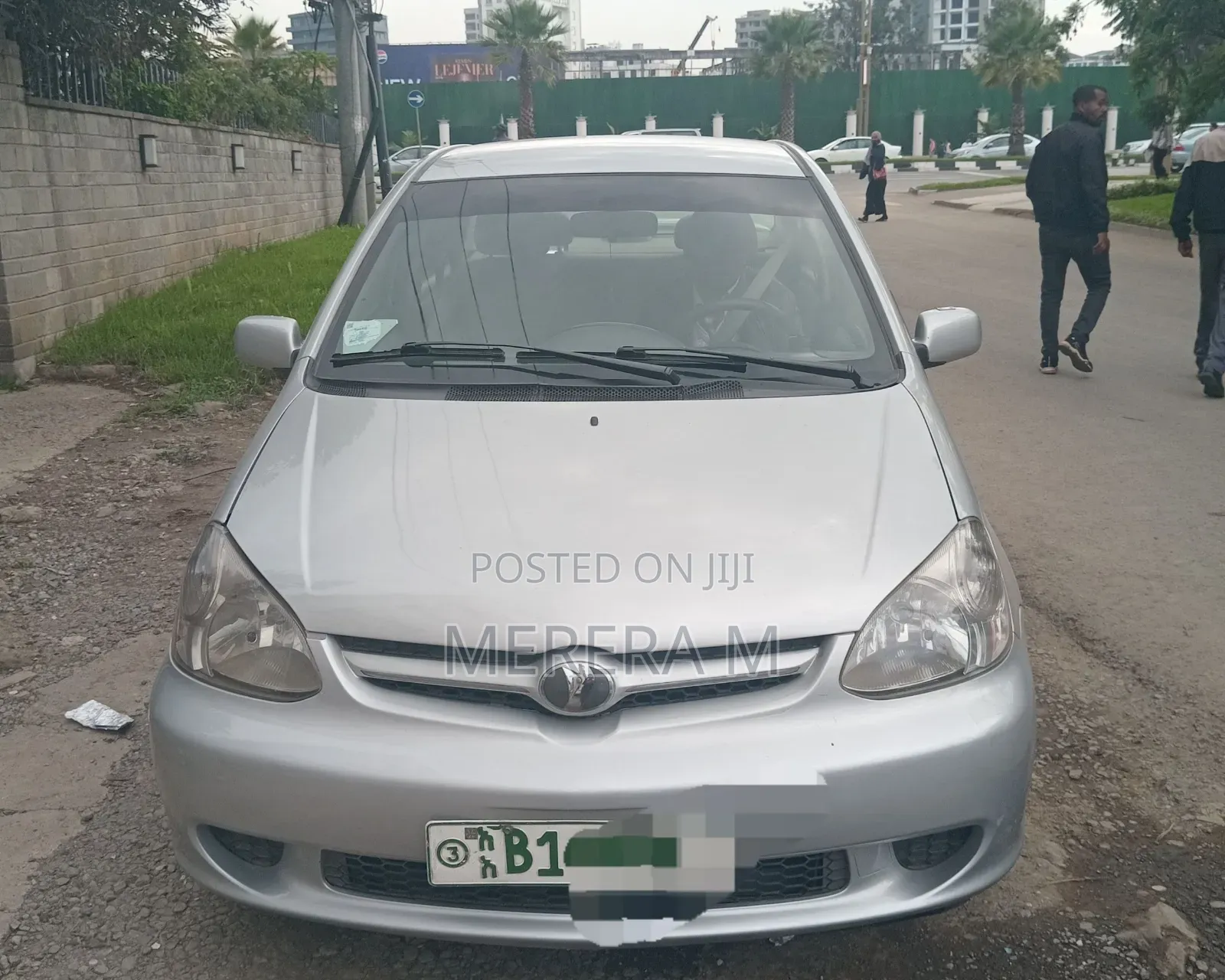 Toyota Platz 2003 Silver