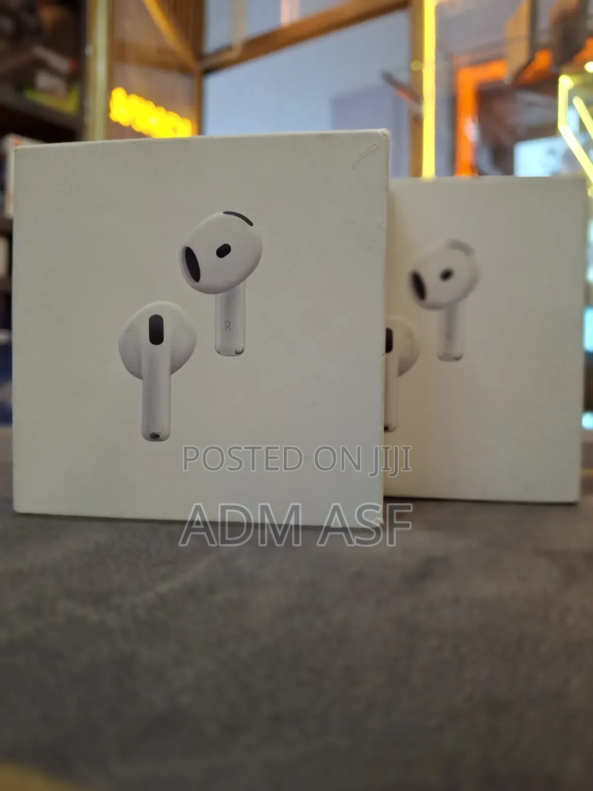 Apple Airpods 4 With Active Noise Cancellation
