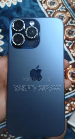 Apple iPhone 15 Pro Max 256 GB