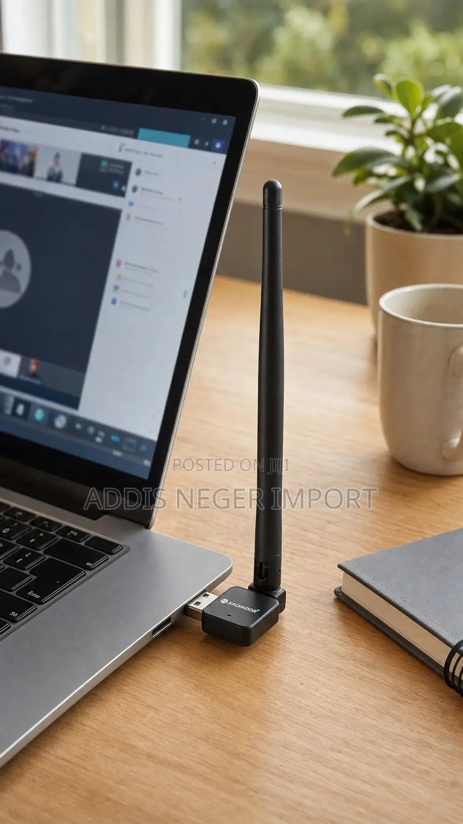 SALVADOR AC600 Dual-Band USB Wi-Fi Adapter With External Antenna