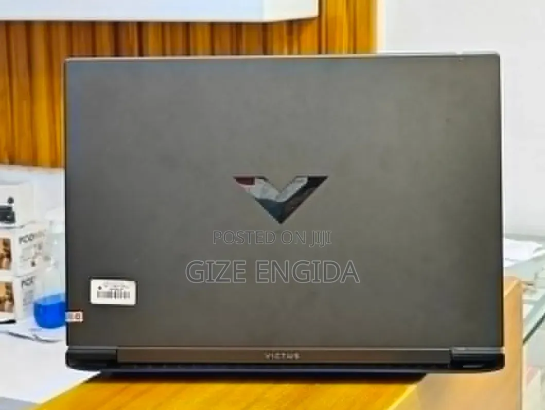 New Laptop HP Victus 16 16GB Nvidia SSD 1T