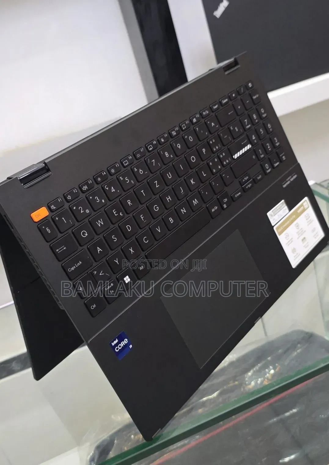 New Laptop Asus Vivobook 16 16GB Intel Core i9 SSD 1T