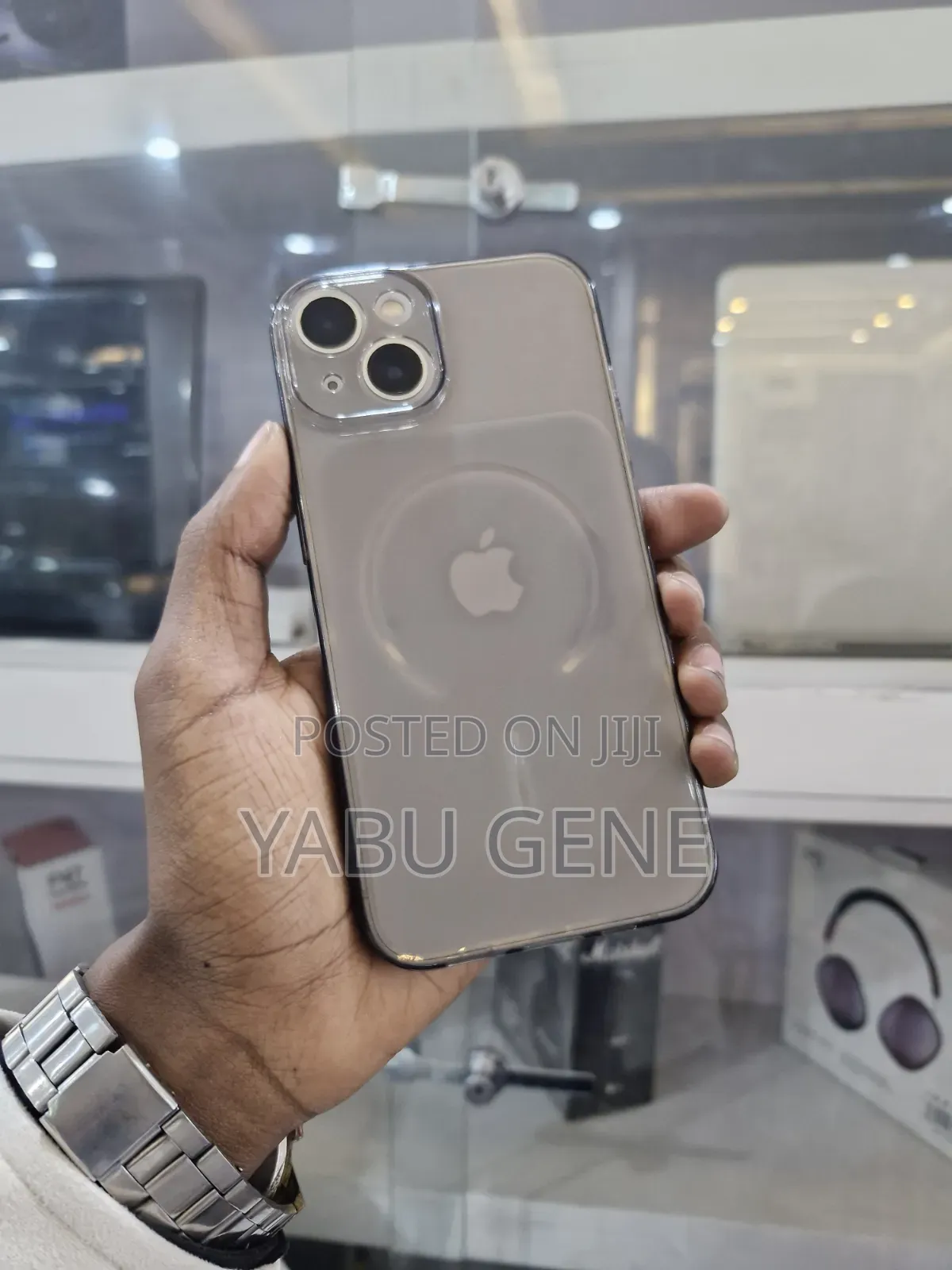 New Apple iPhone 13 128 GB White