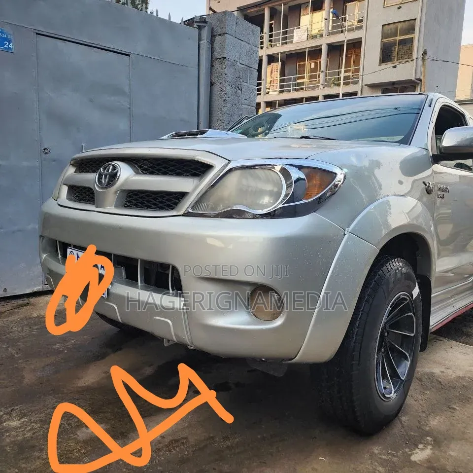 Toyota Hilux 2007 Silver