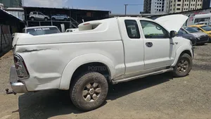 Toyota Hilux 2010 White