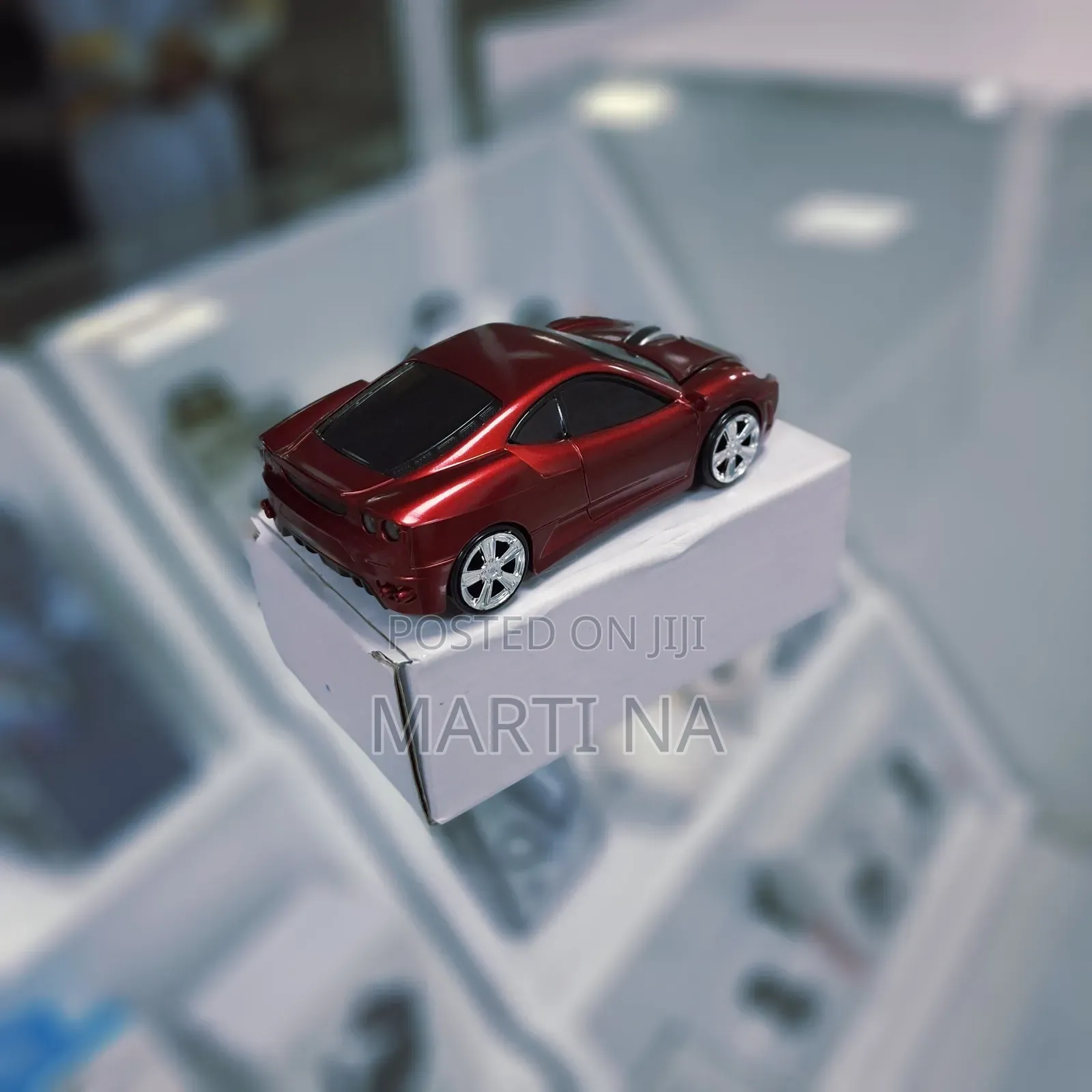 Original Sports Car-Shaped Wireless Mouse - LED Headlights