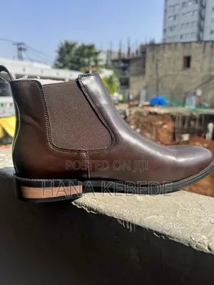 Brown Leather Chelsea Boots