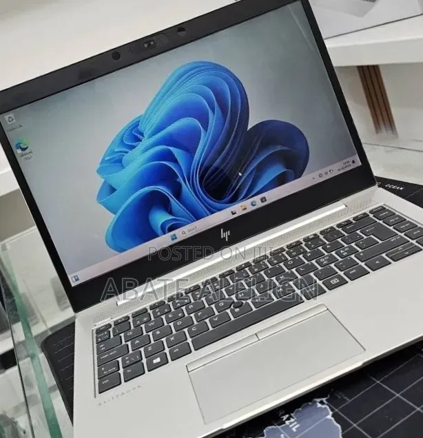 New Laptop HP EliteBook 840 G5 16GB Intel Core i5 SSD 512GB