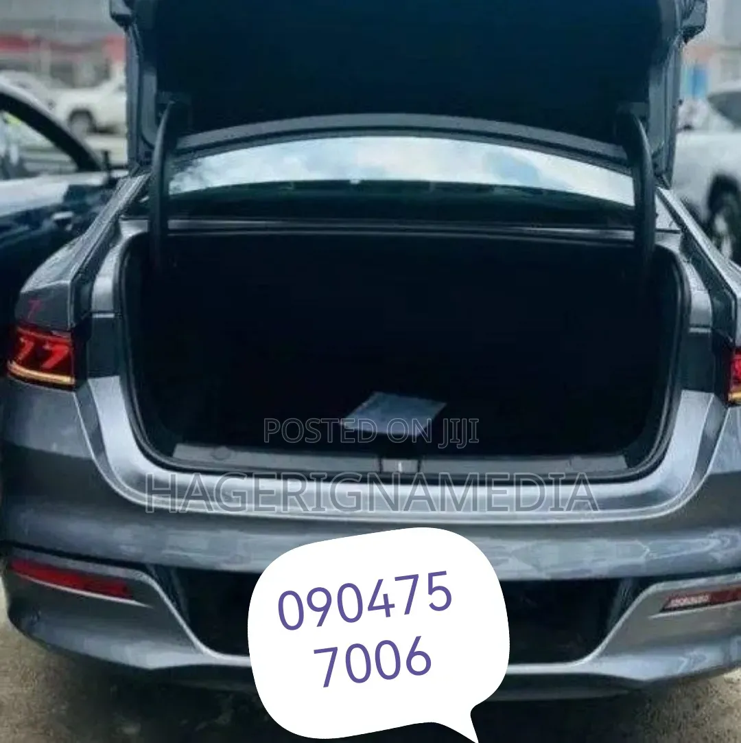 New BYD Qin Plus DM-i 2024 Blue