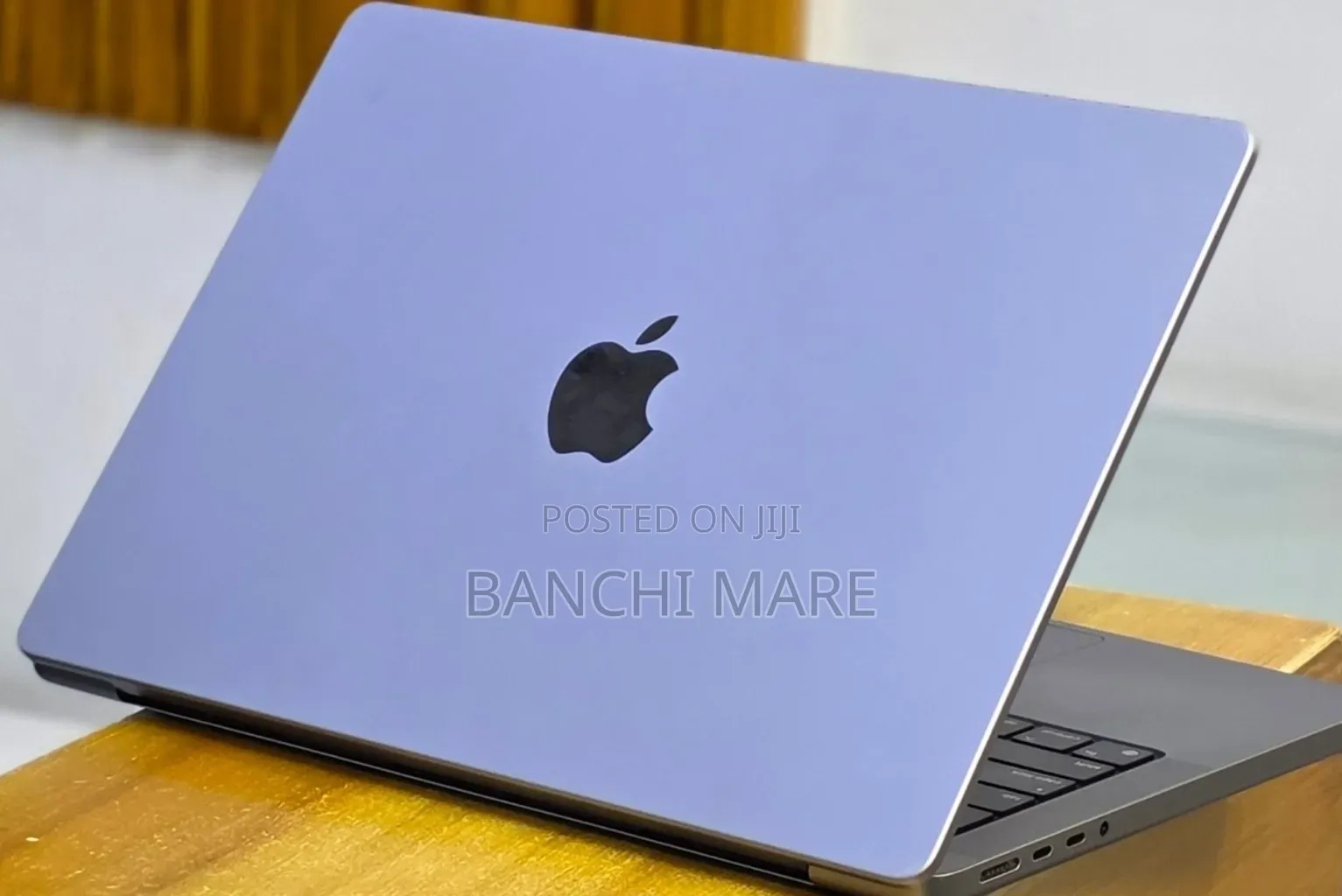 New Laptop Apple MacBook Pro 2021 M1 32GB Apple M1 Pro SSD 512GB