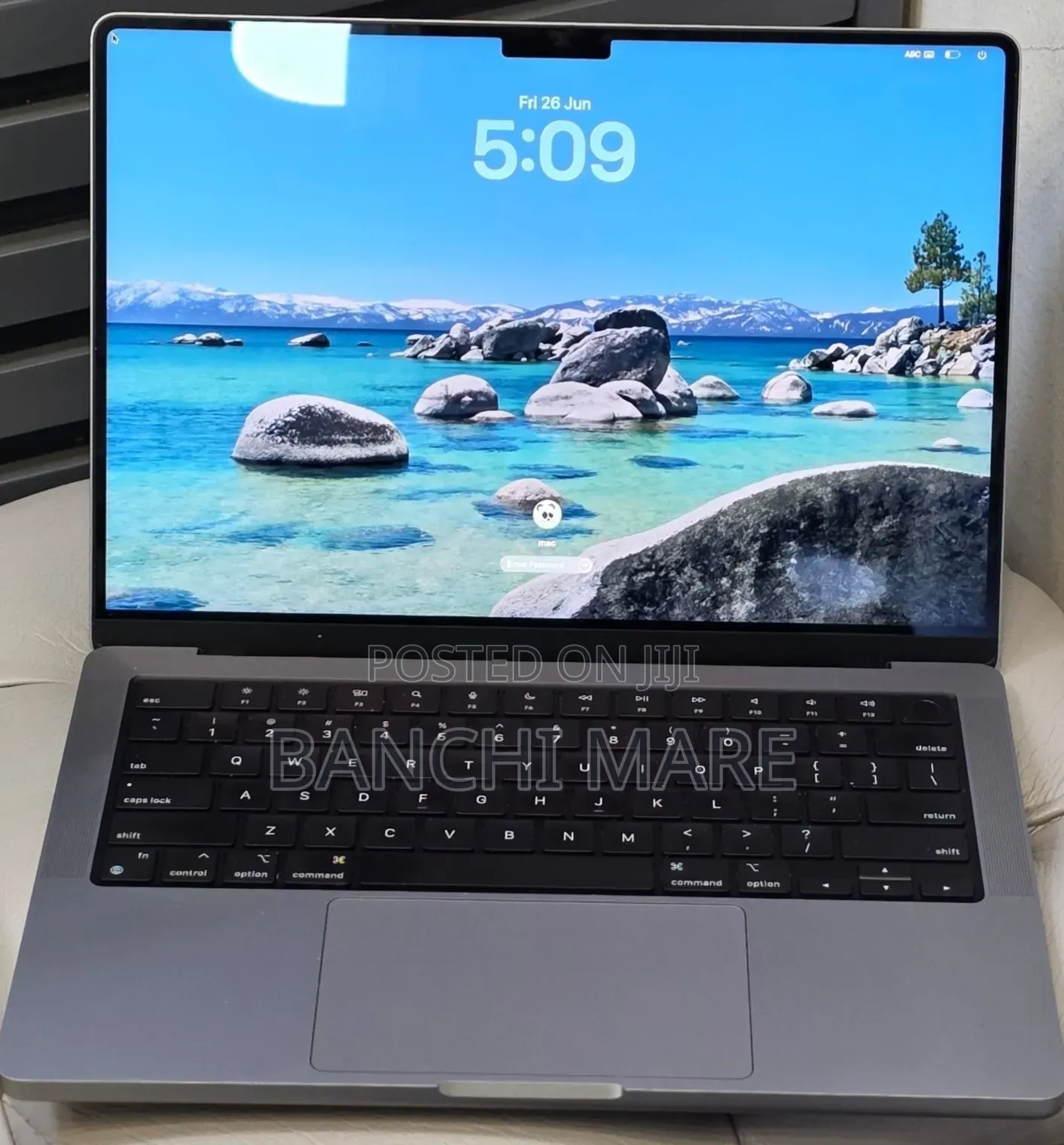 New Laptop Apple MacBook Pro 2021 M1 32GB Apple M1 Pro SSD 512GB