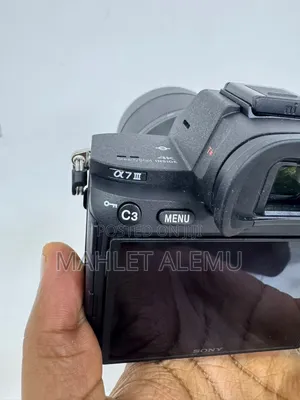 Brand New Sony 7iii With 28-70mm Kit Lens