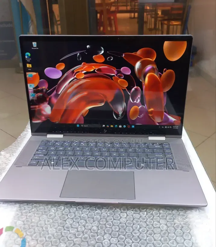 New Laptop HP Envy X360 16GB Intel Core Ultra 7 SSD 512GB
