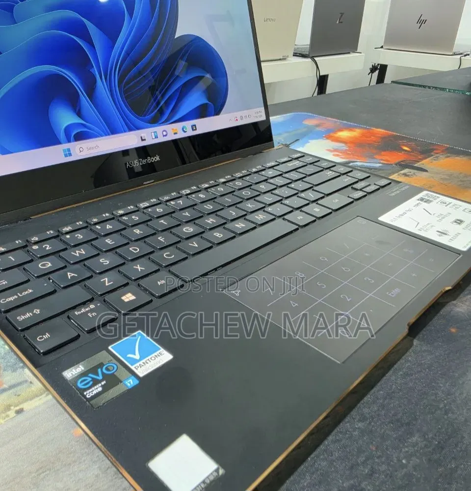 New Laptop HP ZBook 14 16GB Intel Core i7 SSD 512GB