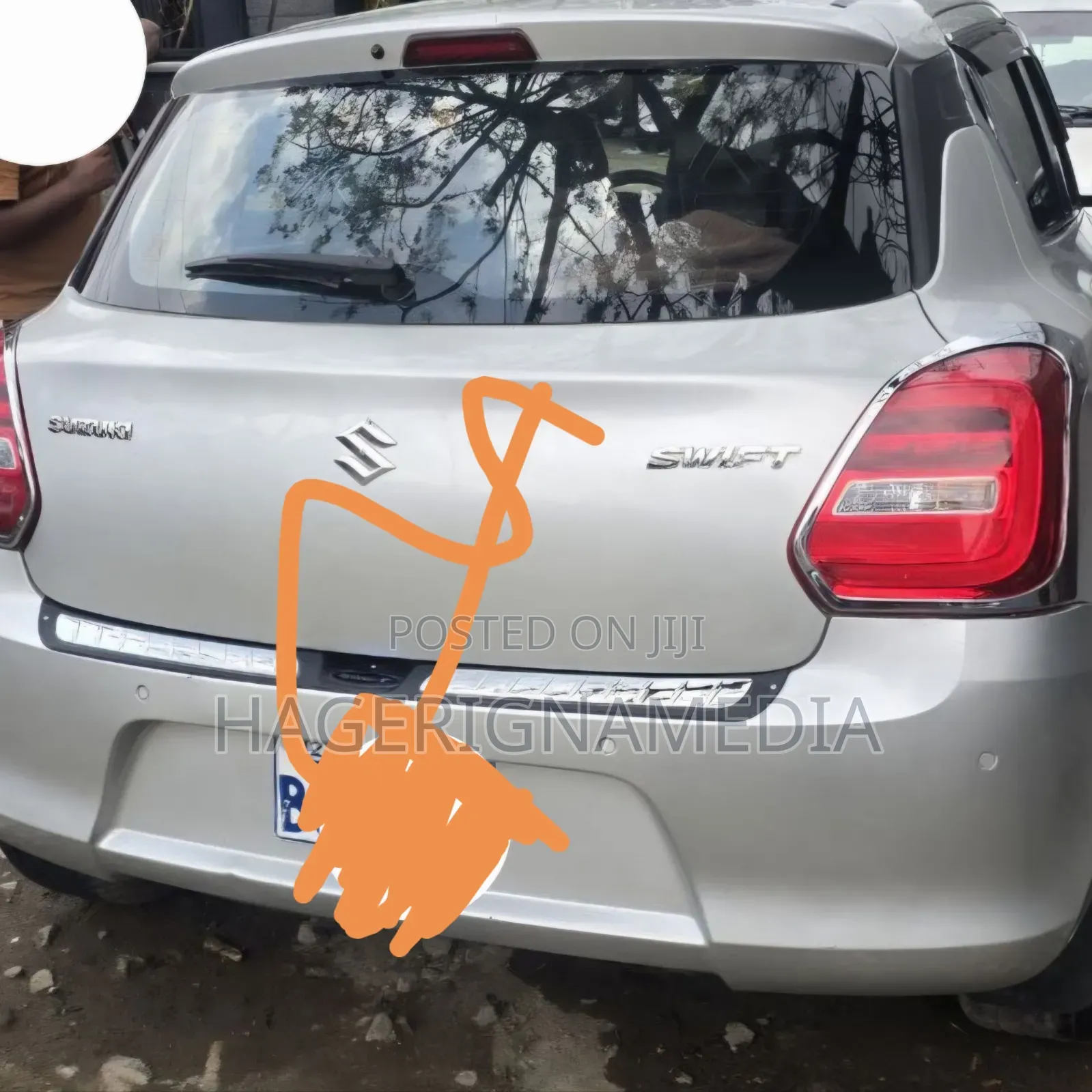 Suzuki Swift 2021 Silver