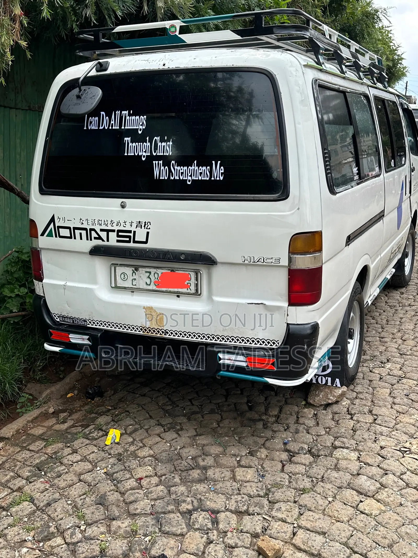 Toyota HiAce 2003 White