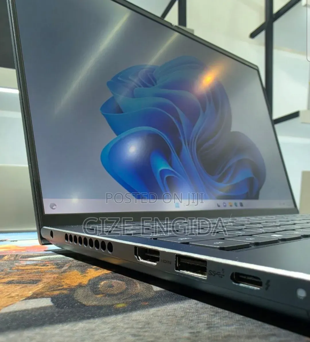 New Laptop Dell Inspiron 15 16GB Intel Core i7 SSD 512GB