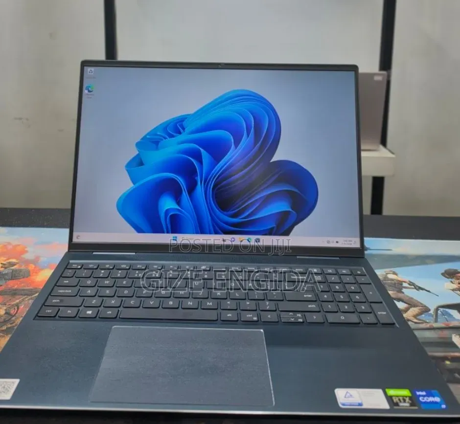 New Laptop Dell Inspiron 15 16GB Intel Core i7 SSD 512GB