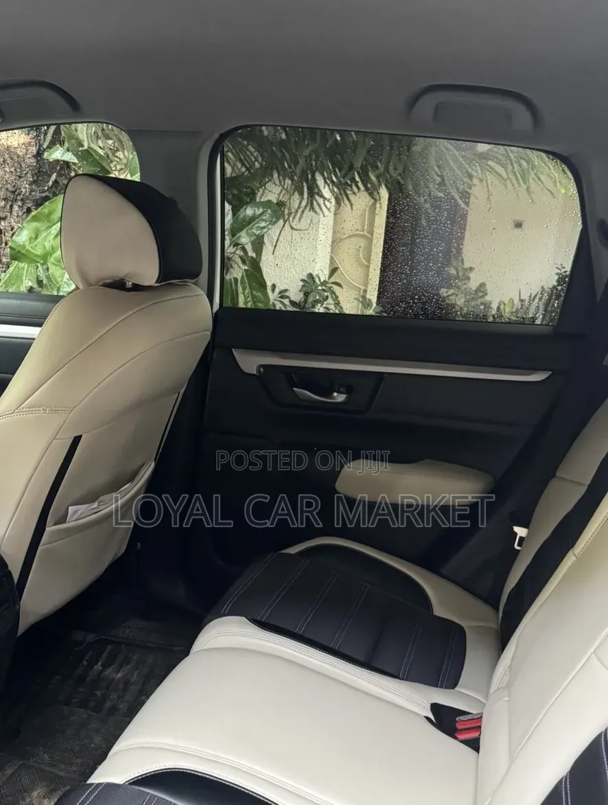 Honda CR-V 2021 White