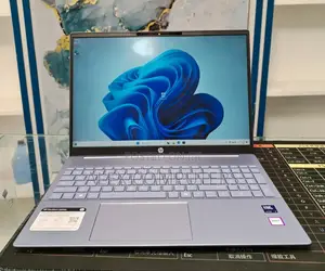 New Laptop HP Pavilion 15 16GB Intel Core Ultra 7 SSD 1T