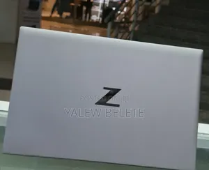 New Laptop HP ZBook Firefly 14 G7 16GB Intel Core i7 SSD 512GB