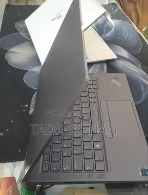 New Laptop Lenovo ThinkPad X1 Yoga 16GB Intel Core i7 SSD 512GB